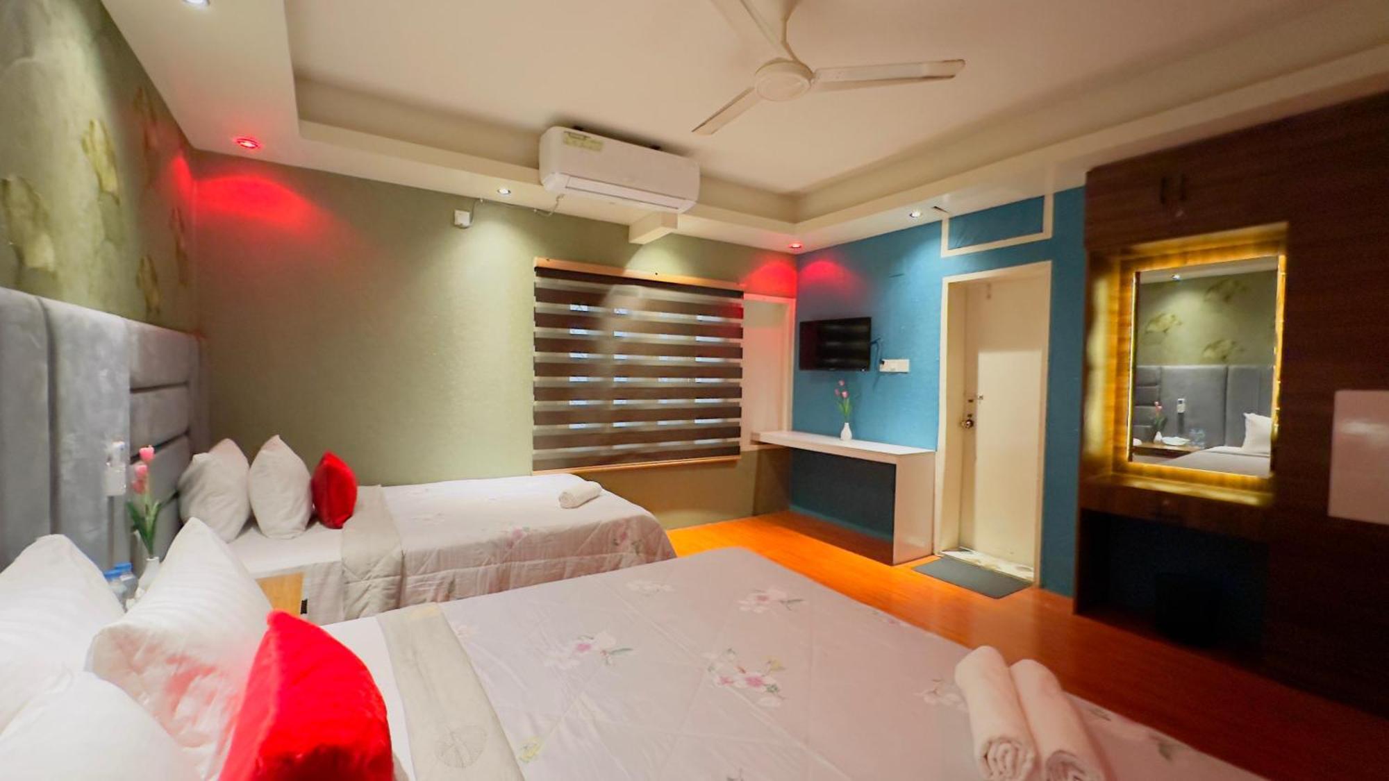 Rezala Restaurant And Residence Dhaka Ngoại thất bức ảnh
