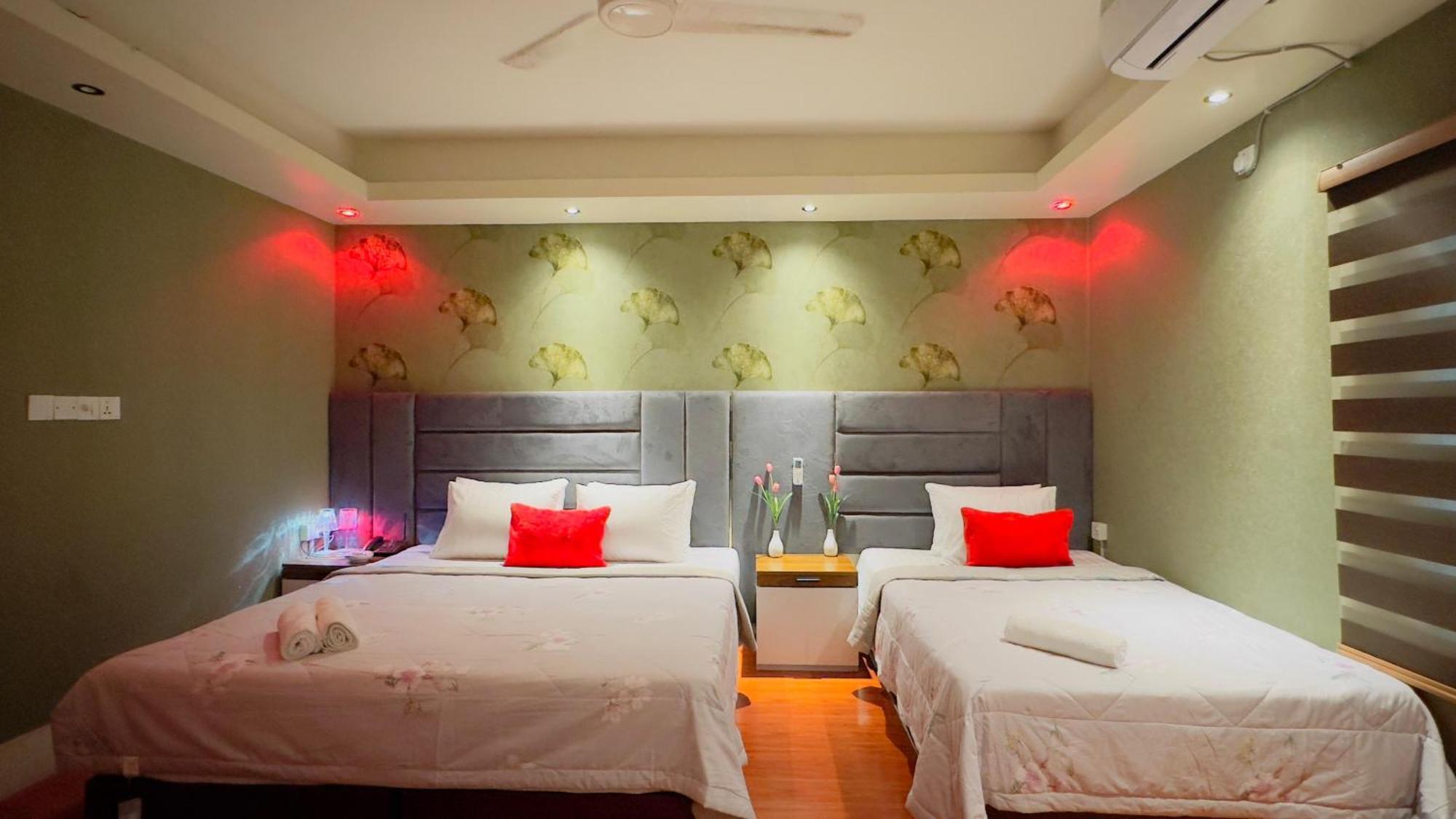Rezala Restaurant And Residence Dhaka Ngoại thất bức ảnh