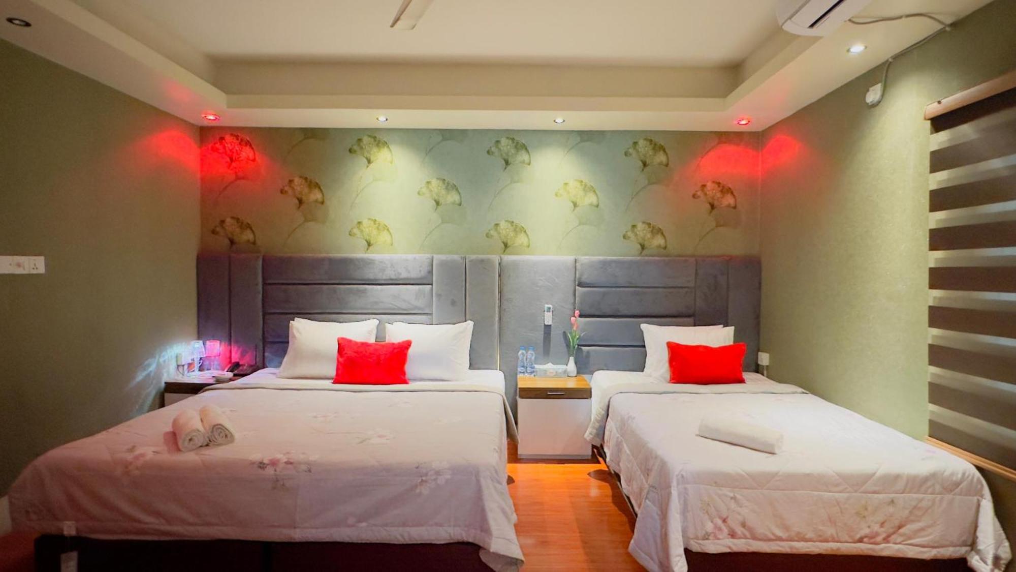 Rezala Restaurant And Residence Dhaka Ngoại thất bức ảnh