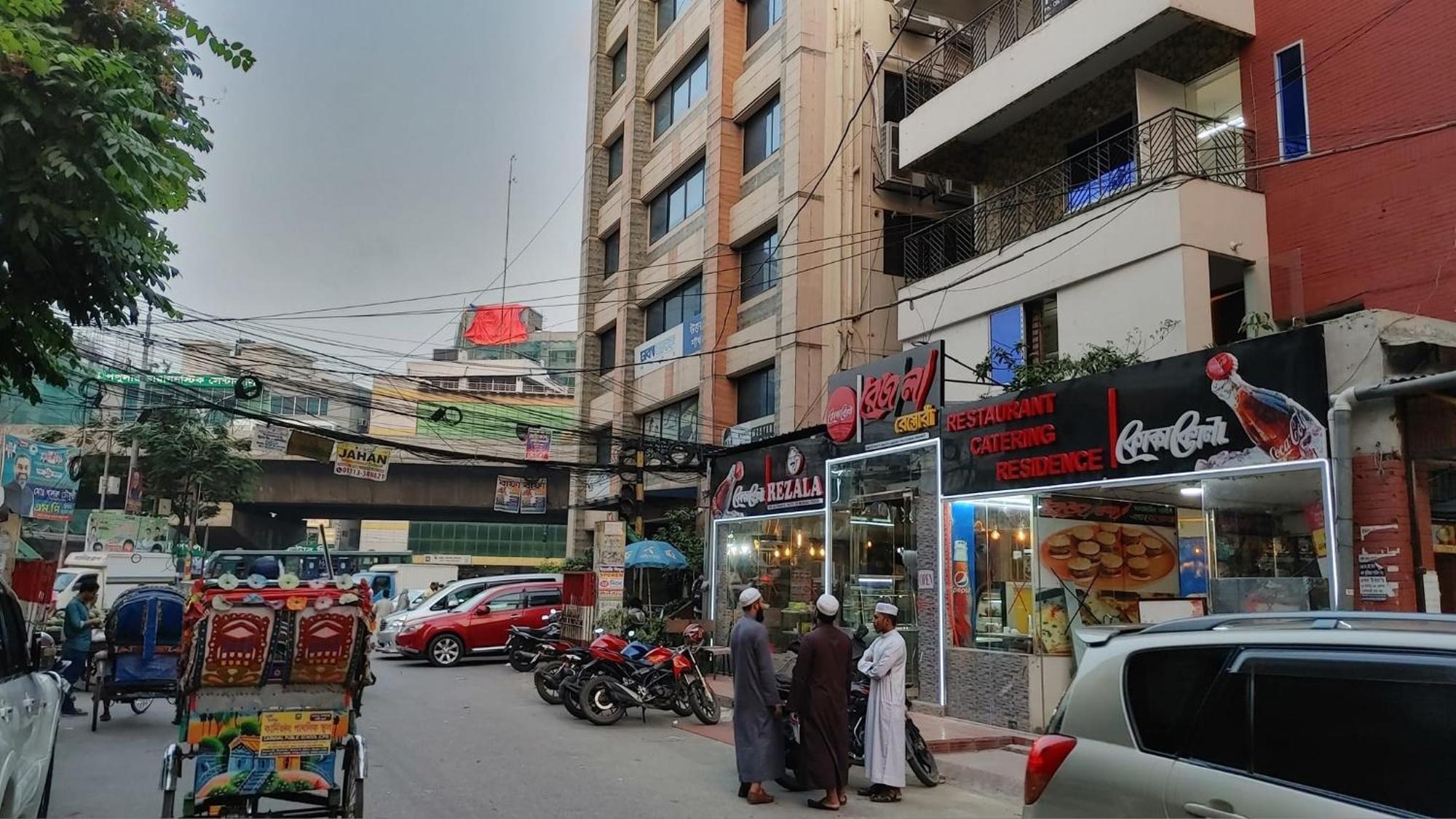Rezala Restaurant And Residence Dhaka Ngoại thất bức ảnh